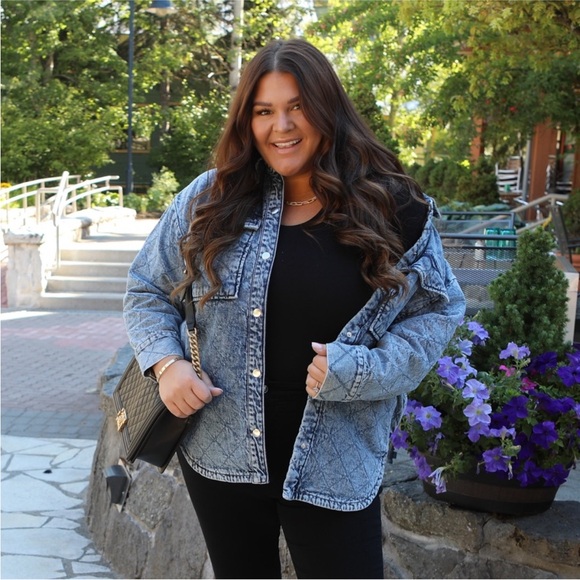 Good American Quilted Denim Jacket Shacket Plus Size 2X 3X Blue - Picture 6 of 8